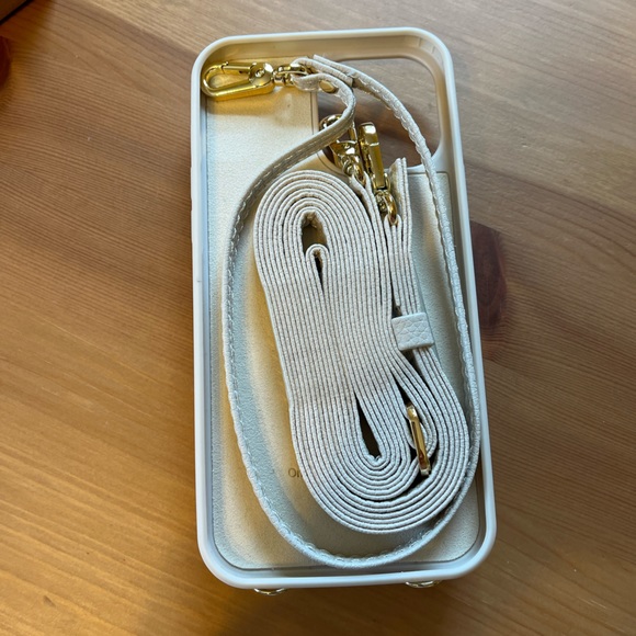 ZVE iPhone 13 Pro Wallet Case - Picture 2 of 5